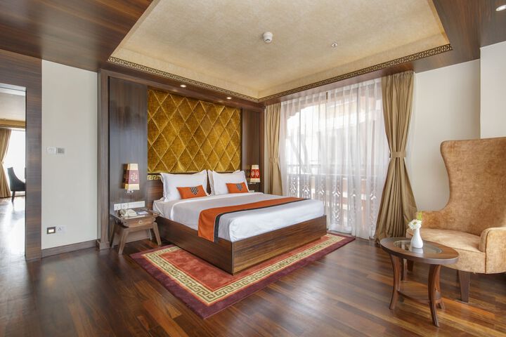 Room 21 of 120