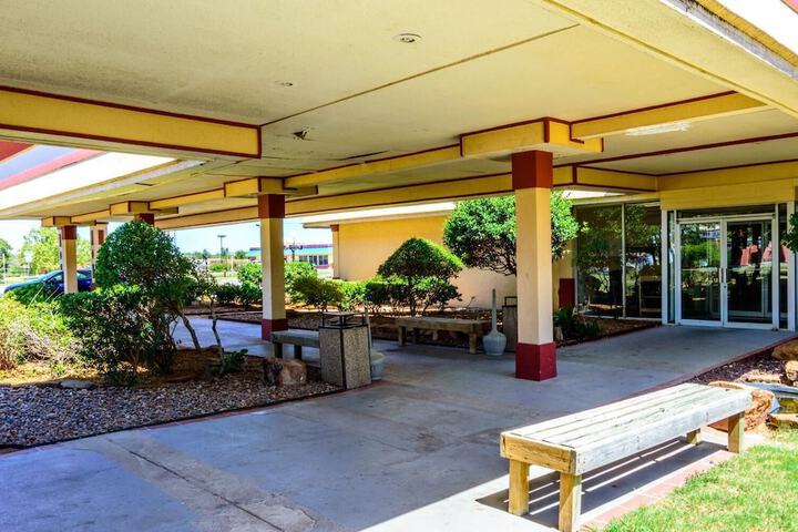 Terrace/Patio 13 of 27