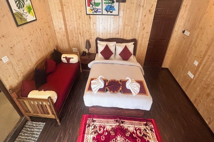 Room 25 of 251