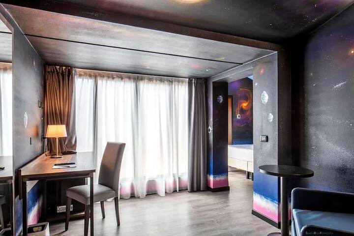 Room 21 of 58