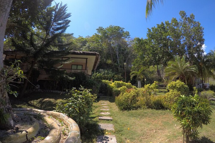 Hotel Exterior 20 of 22