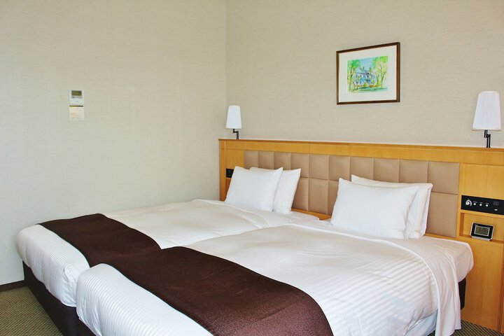 Room 20 of 62