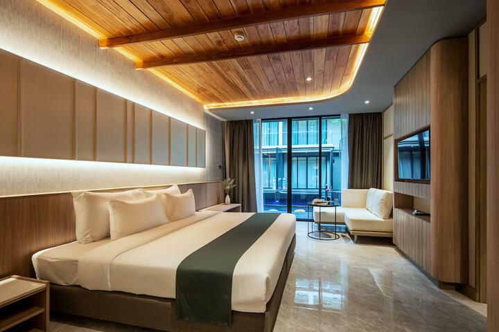 Room 5 of 35