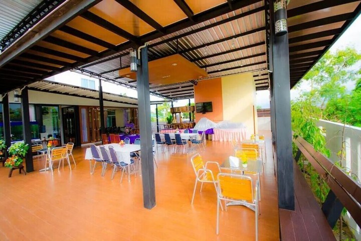 Terrace/Patio 13 of 31