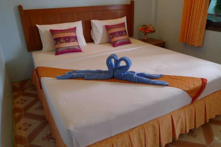 Room 20 of 53