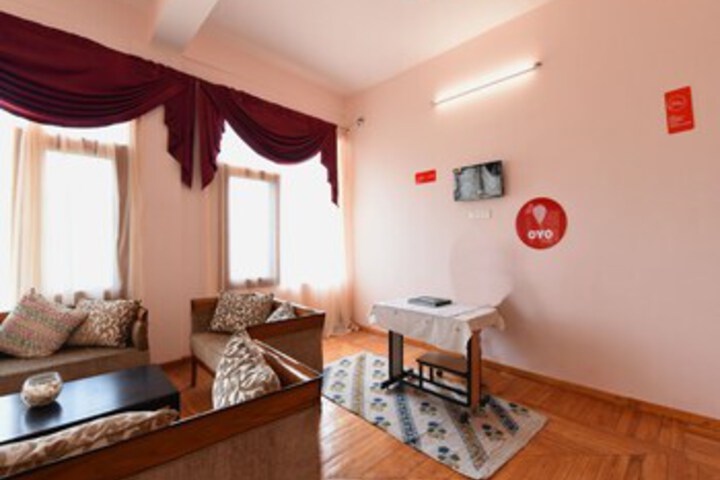 Hotel Interior 12 of 25