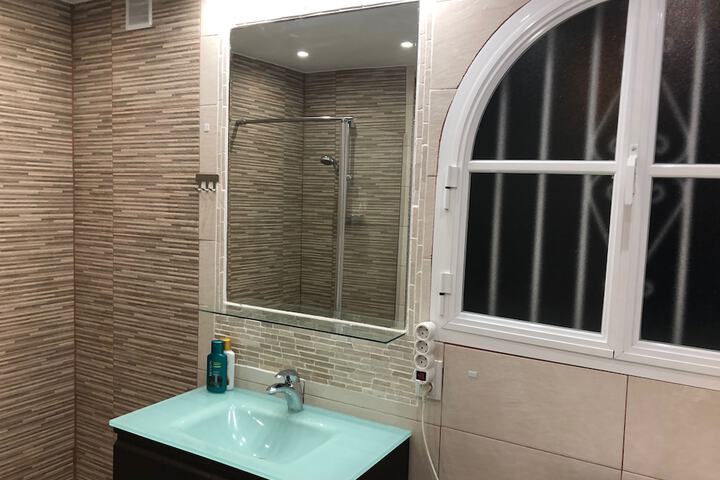 Room 22 of 43