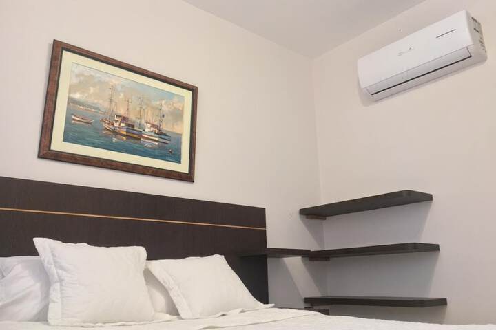 Room 13 of 52