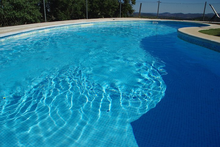 Hotel Pool