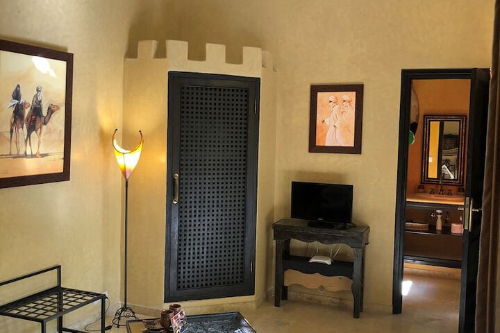 Room 17 of 74