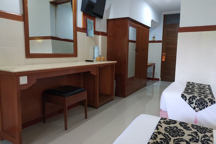 Room 6 of 57