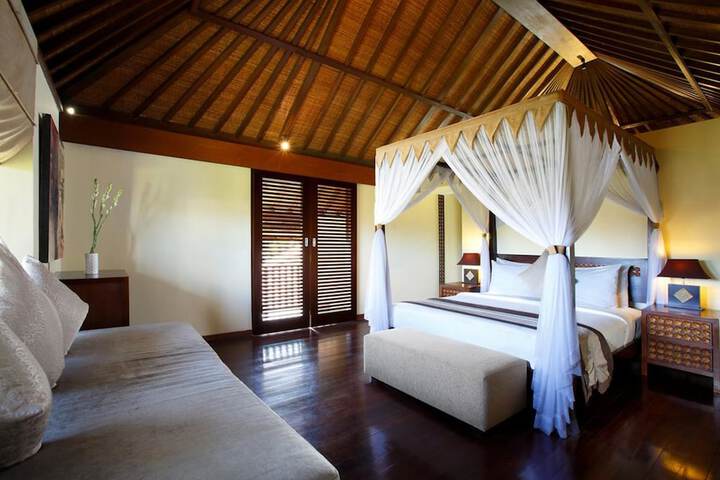 Room 5 of 47