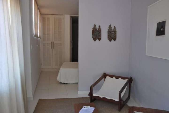 Room 30 of 106