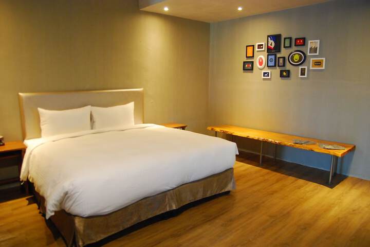 Room 14 of 45