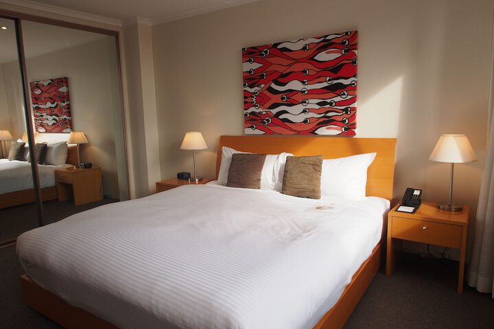 Room 15 of 136