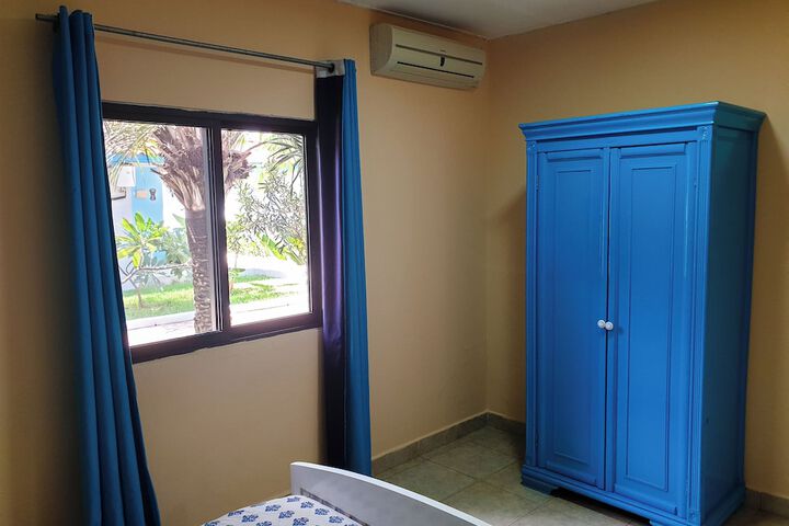 Room 3 of 111
