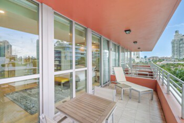 Terrace/Patio 10 of 318