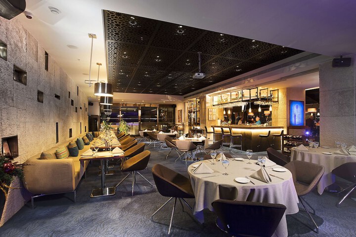 Dining 46 of 66