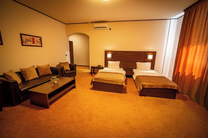 Room 5 of 58
