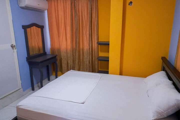 Room 19 of 27