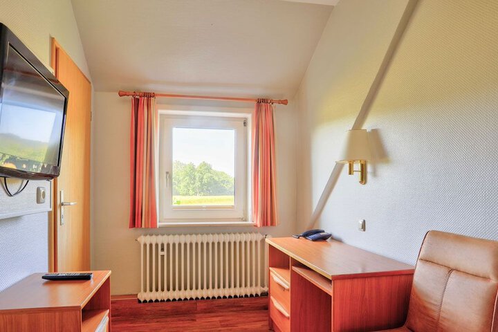 Room 18 of 69
