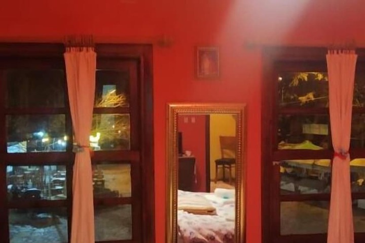 Room 11 of 29