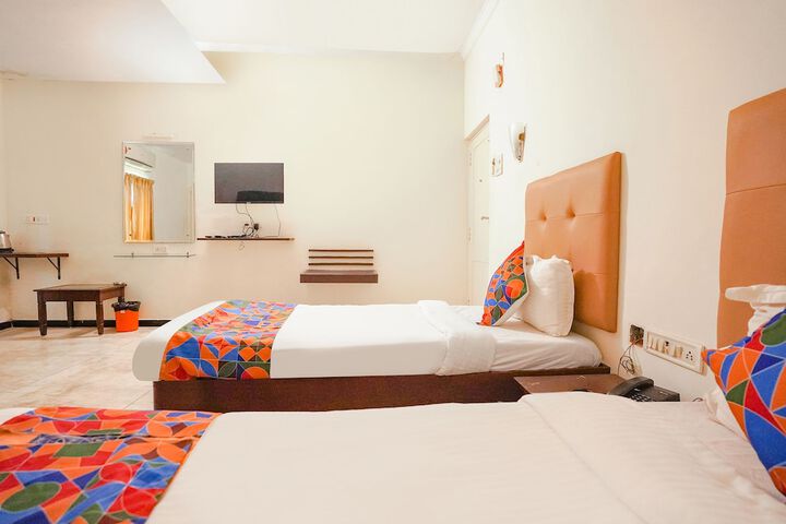 Room 20 of 27