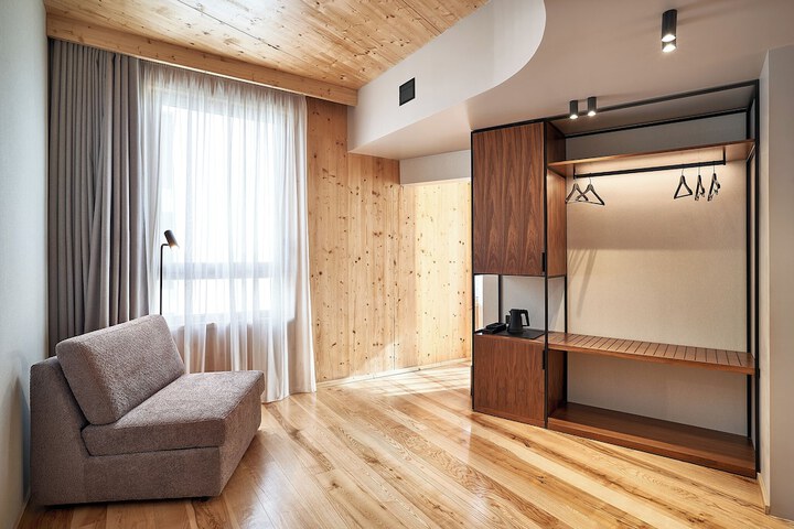 Room 14 of 52