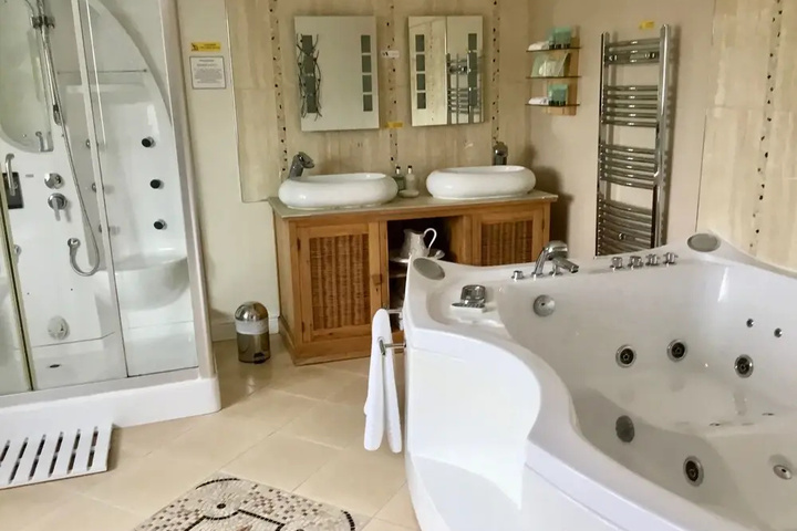 Bath Photo
