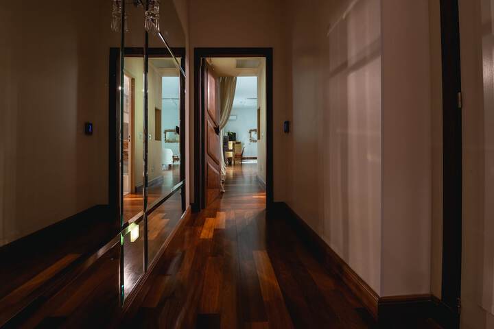 Ballroom/Hall 37 of 41
