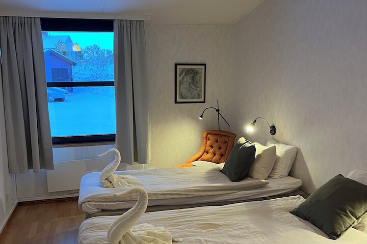 Room 27 of 92