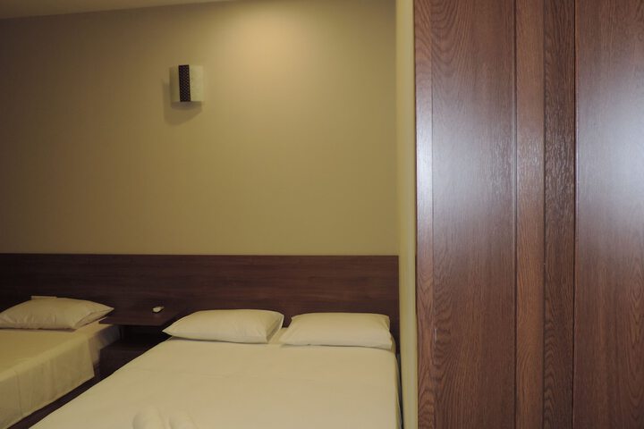 Room 8 of 78