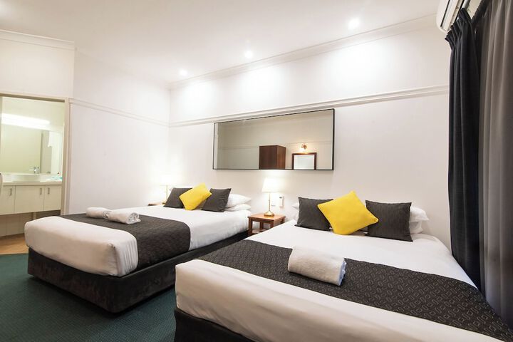 Room 21 of 84