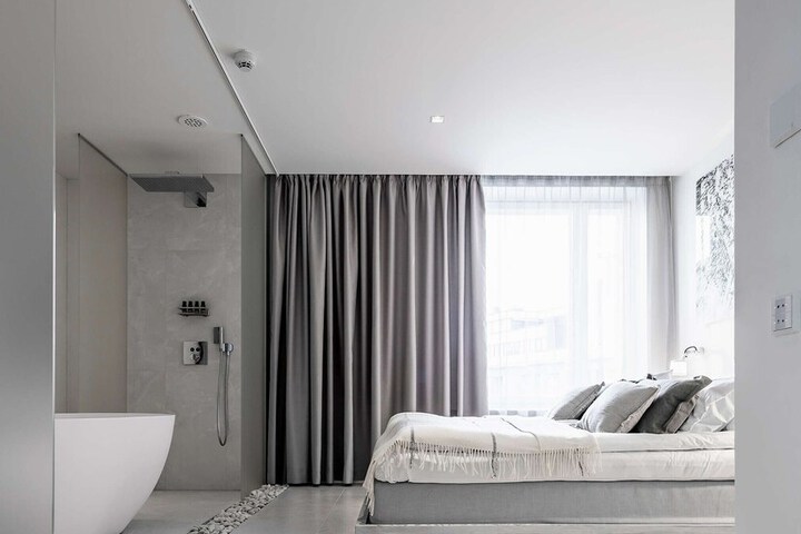 Room 29 of 122