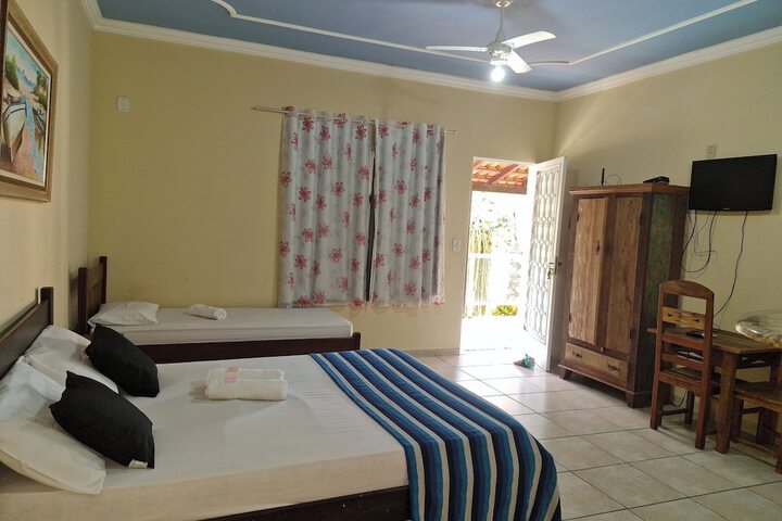 Room 5 of 35