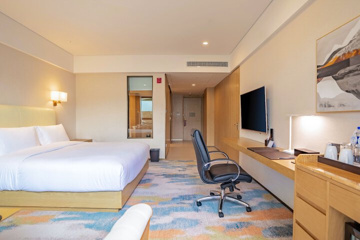 Room 36 of 131