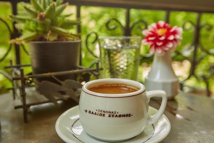 Breakfast/Coffee Service 72 of 131