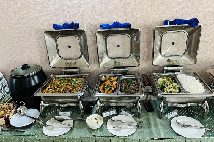 Dining 80 of 106