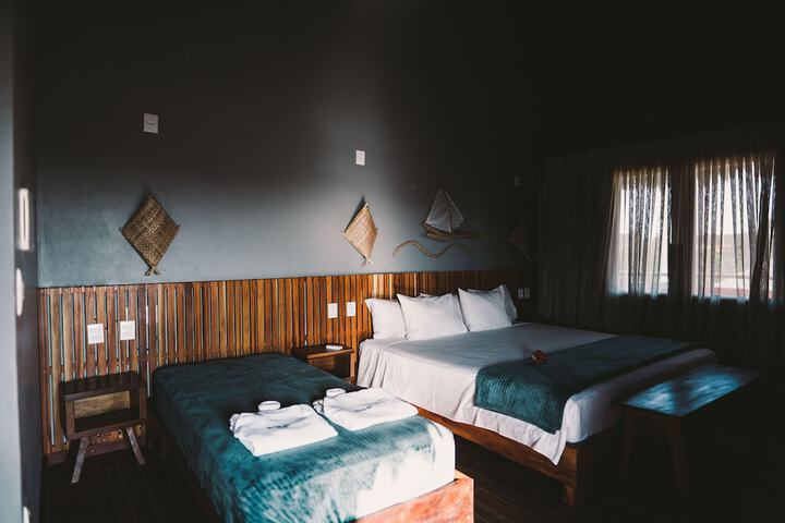 Room 8 of 65