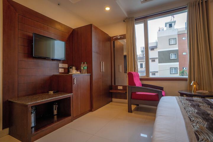 Room 20 of 64