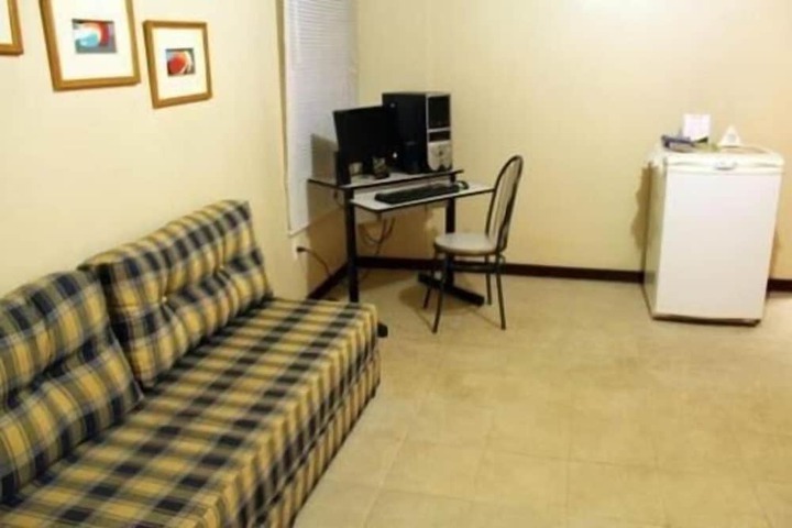 Room 30 of 47