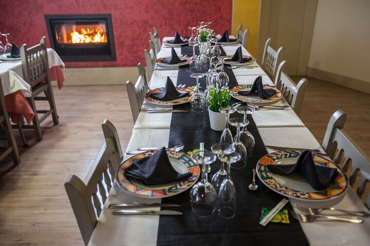 Dining 11 of 29