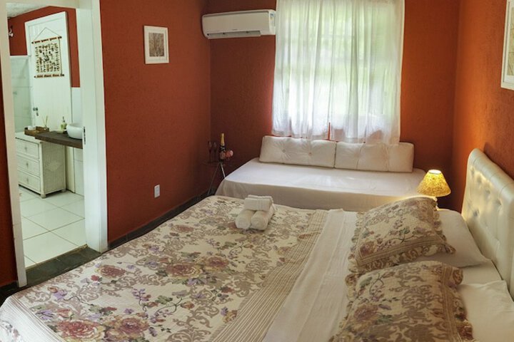 Room 5 of 43