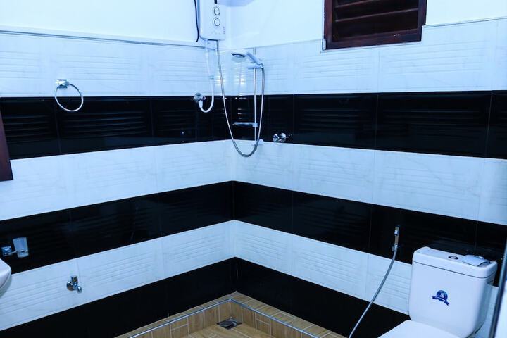 Room 7 of 22