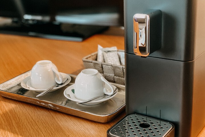 Breakfast/Coffee Service 21 of 47