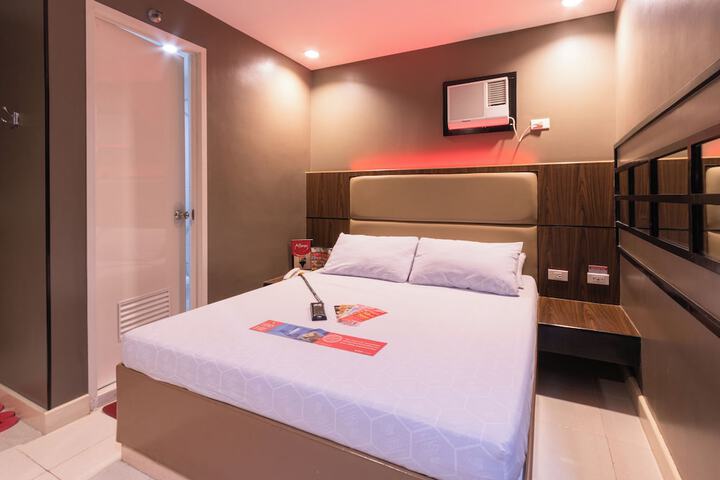 Room 15 of 29