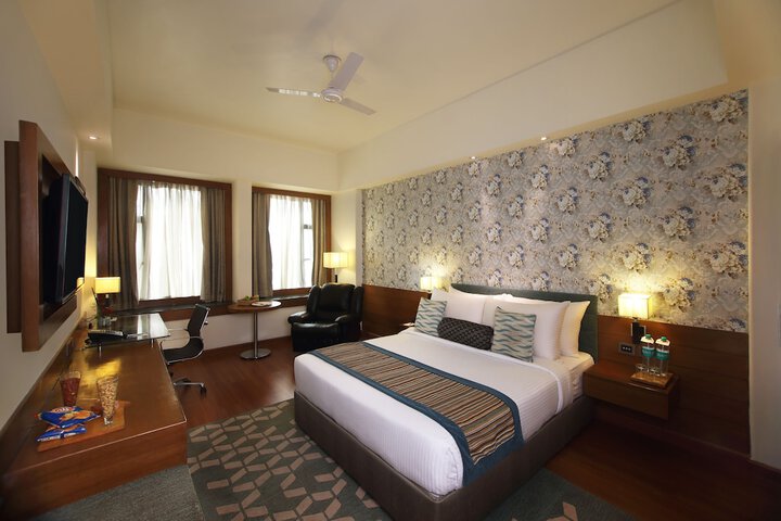 Room 21 of 53