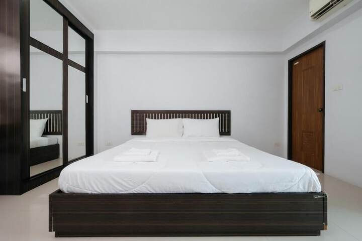 Room 37 of 50