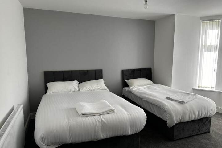 Cheetham Hill Guest House