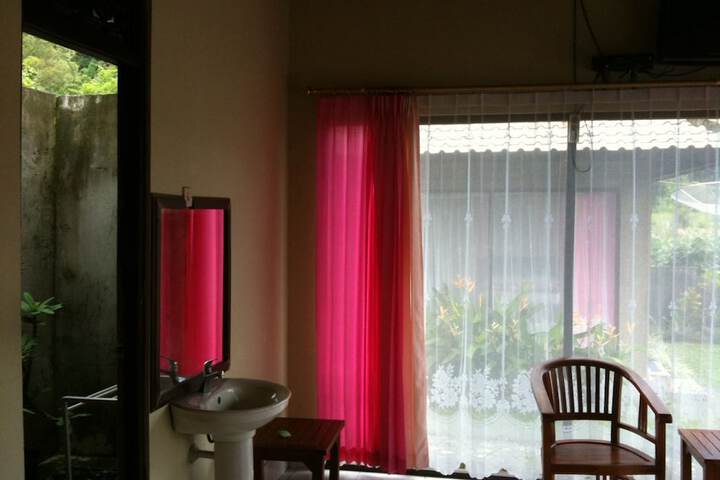 Room 29 of 54
